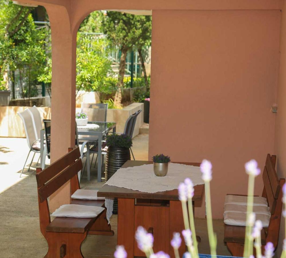 Adrian-Apartments-51511-Malinska-Otok-Krk Primorska 21 エクステリア 写真