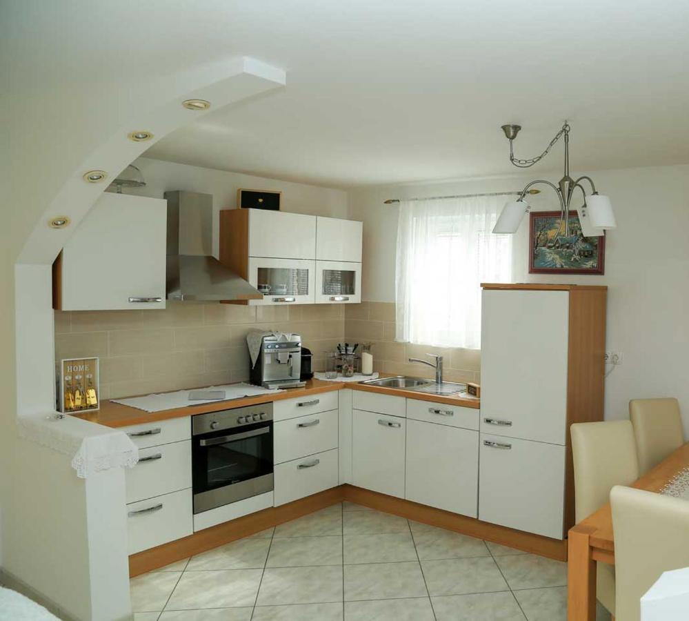 Adrian-Apartments-51511-Malinska-Otok-Krk Primorska 21 エクステリア 写真